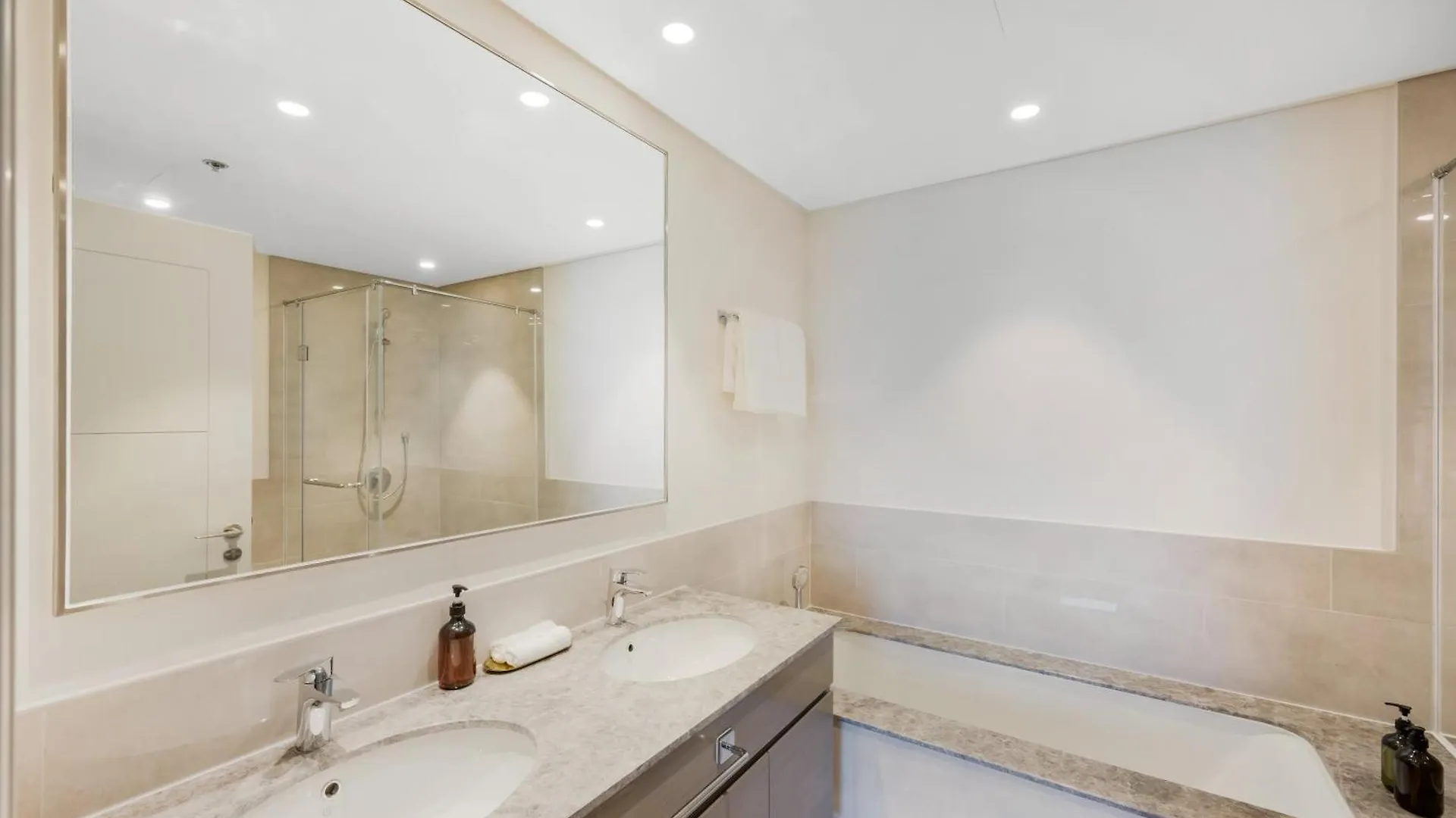 Apartment Durrani Homes - Grand 07 Vereinigte Arabische Emirate
