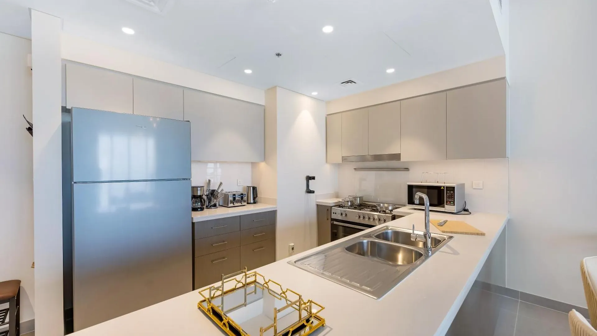 Apartment Durrani Homes - Grand 07